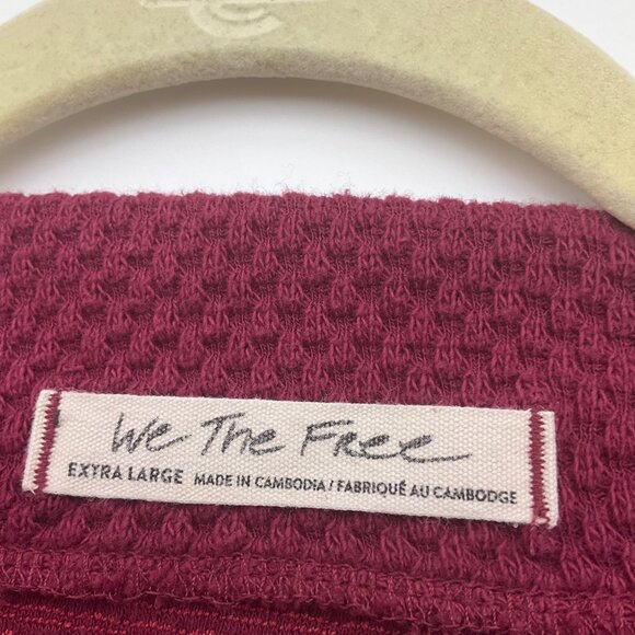 We The Free XL Sweatshirt Top Burgundy Queen Pomegranate Waffle Knit Cropped - Picture 4 of 8